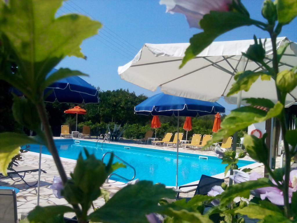 Marketos Apartments 스보로나타 외부 사진